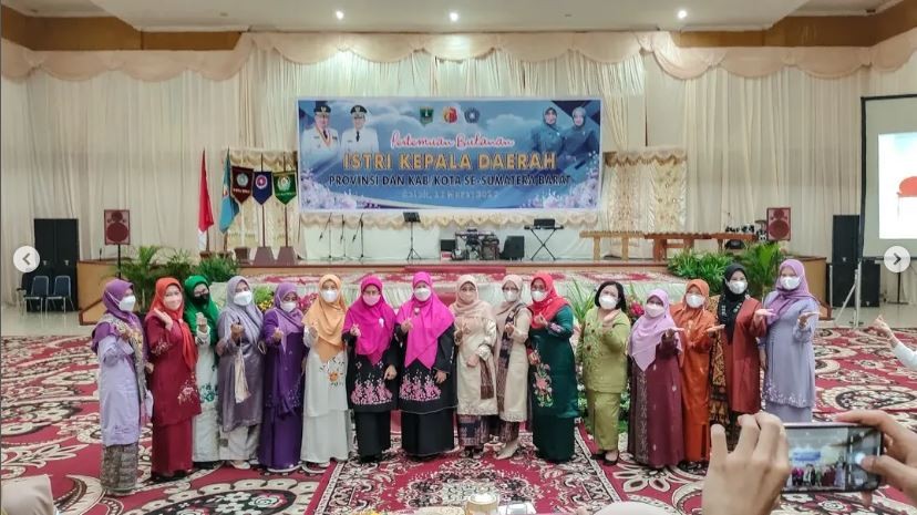 Pertemuan Bulanan Istri Kepala Daerah se-Provinsi Sumatera Barat di Kotamadya Solok
