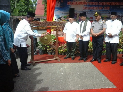 Bupati Gusmal Resmikan Jambore PKK Kab. Solok