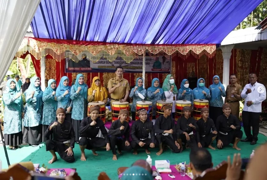 Launching Pembekalan Pilot Project Nagari/Desa/Kelurahan Keluarga Sehat Tanggap dan Tangguh Bencana Provinsi Sumatera Barat di Nagari Tandikek Selatan Kabupaten Padang Pariaman.